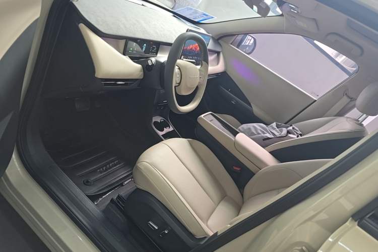 Used Dongfeng NAMMI 06 2025 471 Ultra Left Front Seat