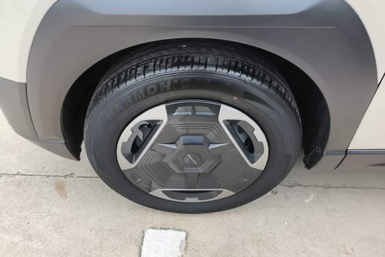 Used Dongfeng NAMMI 06 2025 401 Air Left Front Wheel Hub