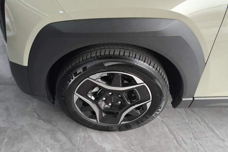 Used Dongfeng NAMMI 06 2025 471 Pro Left Front Wheel Hub