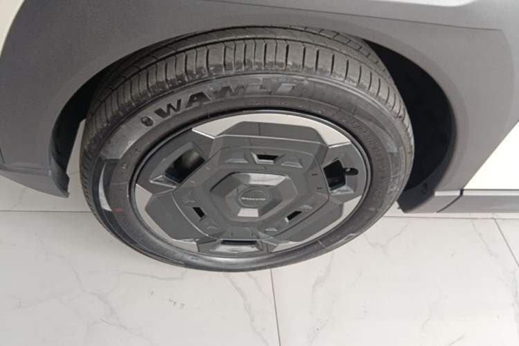 Used Dongfeng NAMMI 06 2025 471 Ultra Left Front Wheel Hub