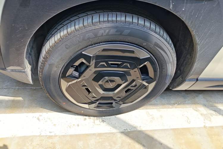 Used Dongfeng NAMMI 06 2025 471 Ultra Left Front Wheel Hub