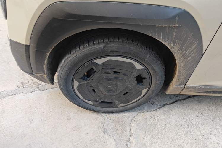 Used Dongfeng NAMMI 06 2025 471 Ultra Left Front Wheel Hub