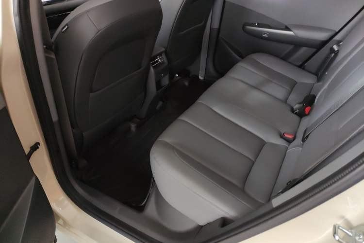 Used Dongfeng NAMMI 06 2025 471 Ultra Left Rear Seat