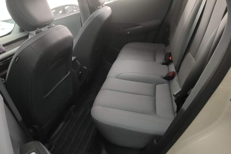 Used Dongfeng NAMMI 06 2025 401 Air Left Rear Seat