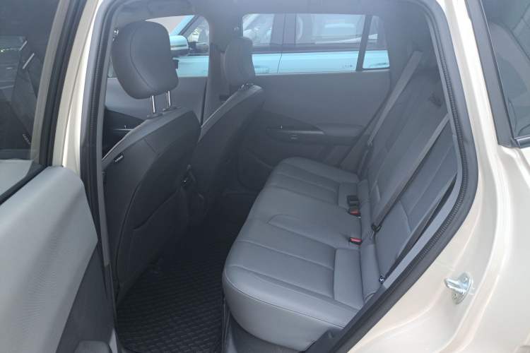 Used Dongfeng NAMMI 06 2025 471 Ultra Left Rear Seat