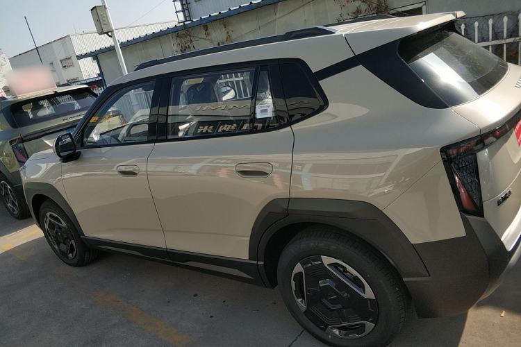 Used Dongfeng NAMMI 06 2025 401 Air Left Side
