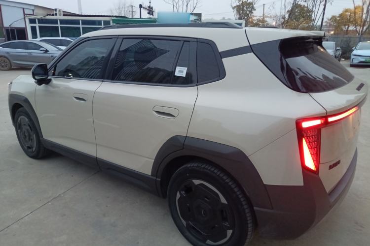Used Dongfeng NAMMI 06 2025 471 Ultra Left Side