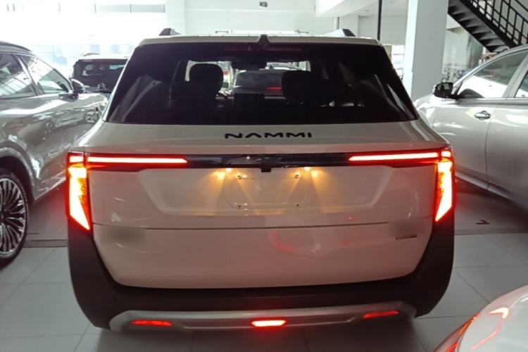 Used Dongfeng NAMMI 06 2025 471 Ultra Rear
