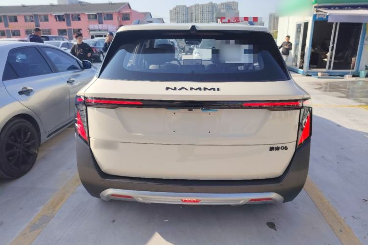 Used Dongfeng NAMMI 06 2025 401 Air Rear