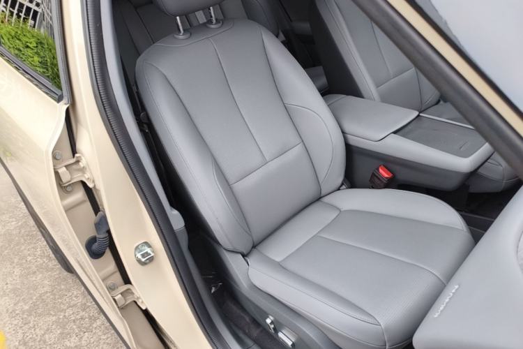Used Dongfeng NAMMI 06 2025 471 Ultra Right Front Seat