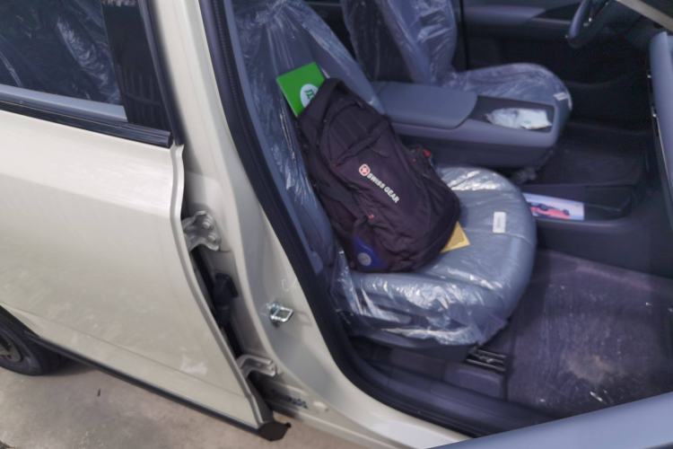 Used Dongfeng NAMMI 06 2025 401 Air Right Front Seat