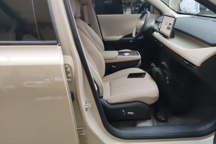 Used Dongfeng NAMMI 06 2025 471 Pro Right Front Seat