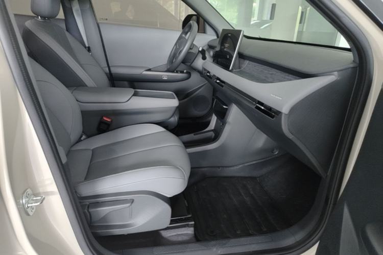 Used Dongfeng NAMMI 06 2025 401 Air Right Front Seat