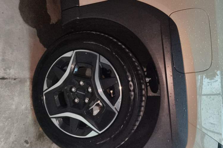 Used Dongfeng NAMMI 06 2025 471 Ultra Right Front Wheel Hub