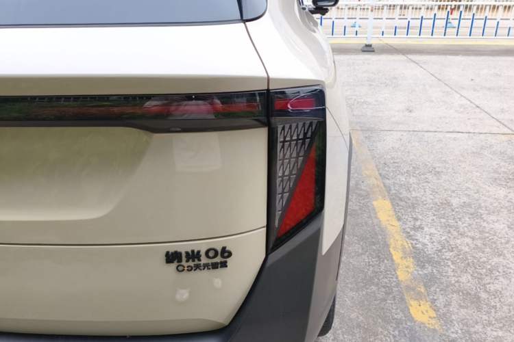 Used Dongfeng NAMMI 06 2025 471 Ultra Right Rear Taillight
