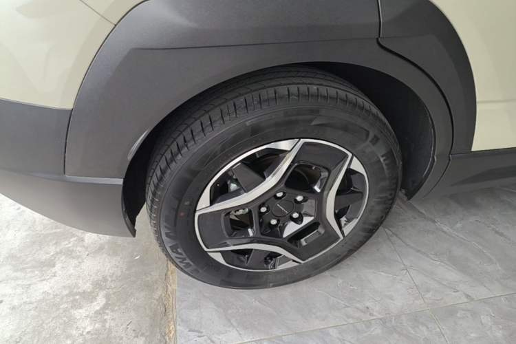 Used Dongfeng NAMMI 06 2025 471 Pro Right Rear Wheel Hub