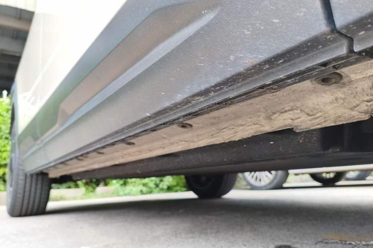 Used Dongfeng NAMMI 06 2025 471 Ultra Right Side Sill