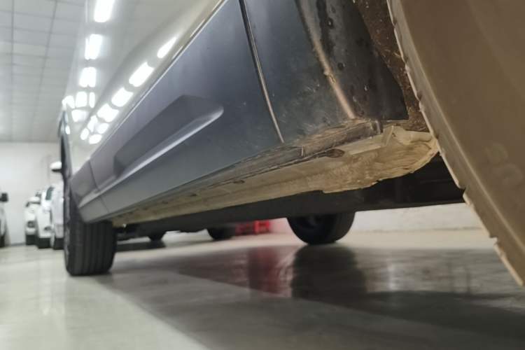 Used Dongfeng NAMMI 06 2025 471 Ultra Right Side Sill