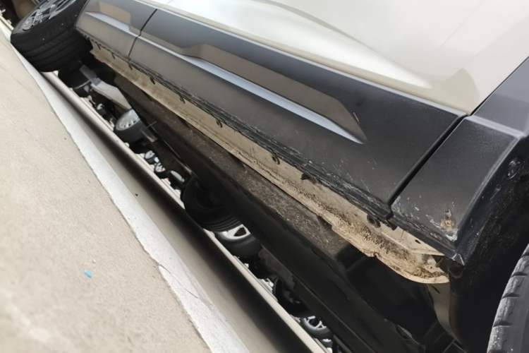 Used Dongfeng NAMMI 06 2025 401 Air Right Side Sill