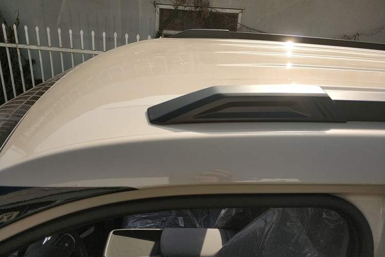 Used Dongfeng NAMMI 06 2025 401 Air Roof