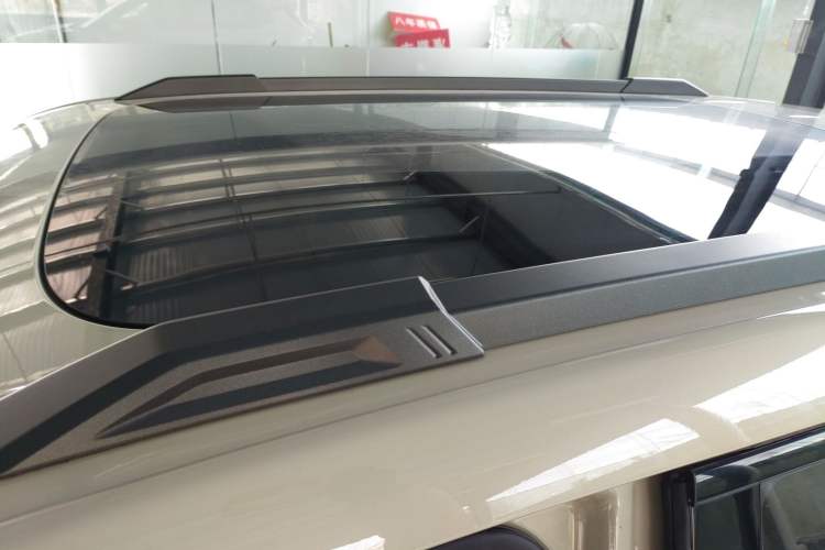 Used Dongfeng NAMMI 06 2025 471 Ultra Roof