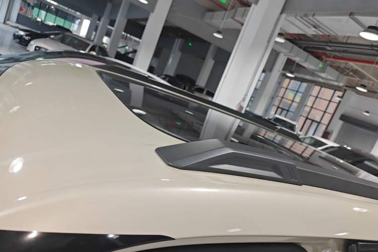 Used Dongfeng NAMMI 06 2025 471 Ultra Roof