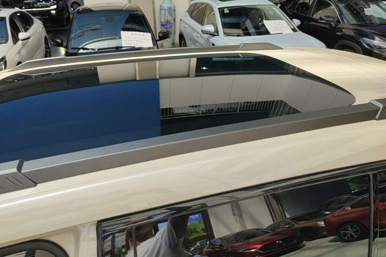 Used Dongfeng NAMMI 06 2025 471 Ultra Roof