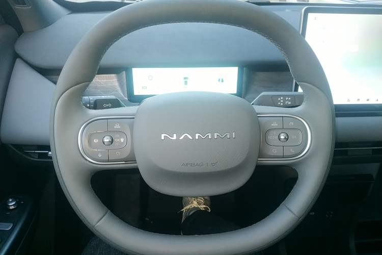 Used Dongfeng NAMMI 06 2025 471 Ultra Steering Wheel