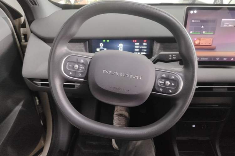 Used Dongfeng NAMMI 06 2025 401 Air Steering Wheel