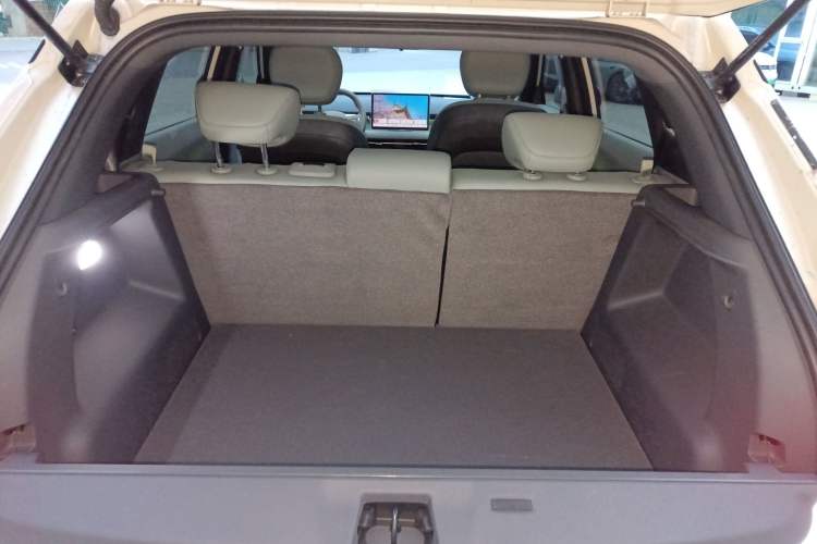 Used Dongfeng NAMMI 06 2025 471 Ultra Trunk