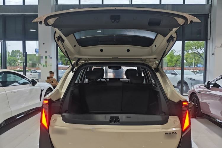Used Dongfeng NAMMI 06 2025 471 Ultra Trunk