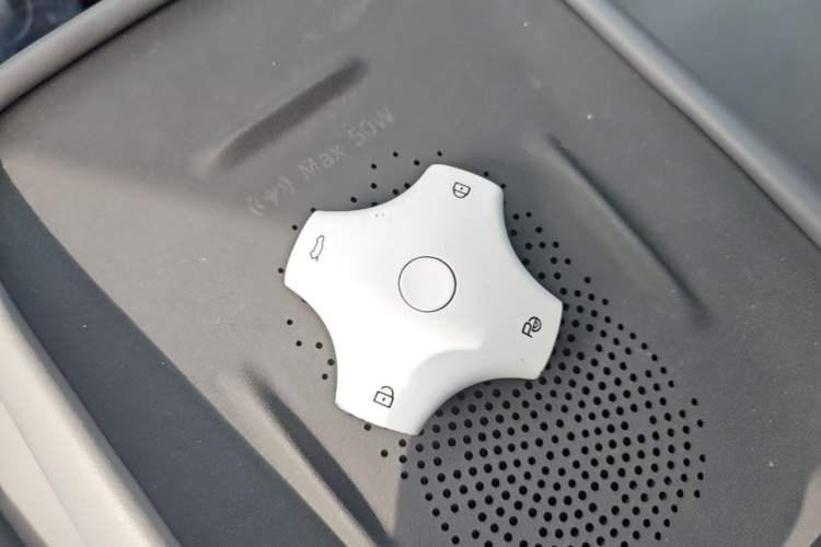 Used Dongfeng NAMMI 06 2025 401 Pro Vehicle Key
