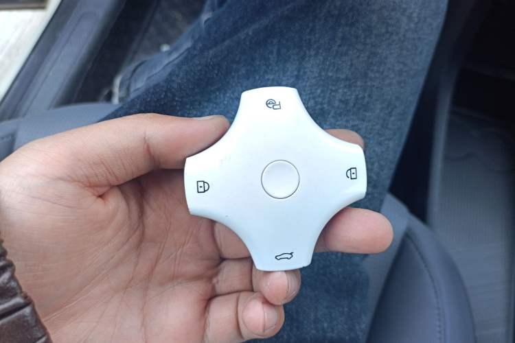 Used Dongfeng NAMMI 06 2025 471 Ultra Vehicle Key