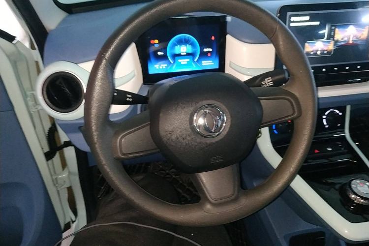 Used Dongfeng NAMMI BOX 2022 Chasing Wind Edition 331 km Standard Model Steering Wheel