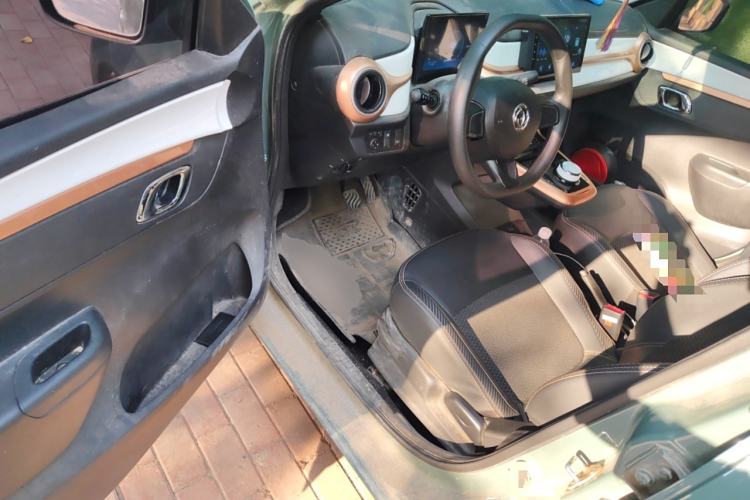 Used Dongfeng NAMMI BOX 2022 Champion Edition Light Wind Version 201KM Standard Model Driver Seat