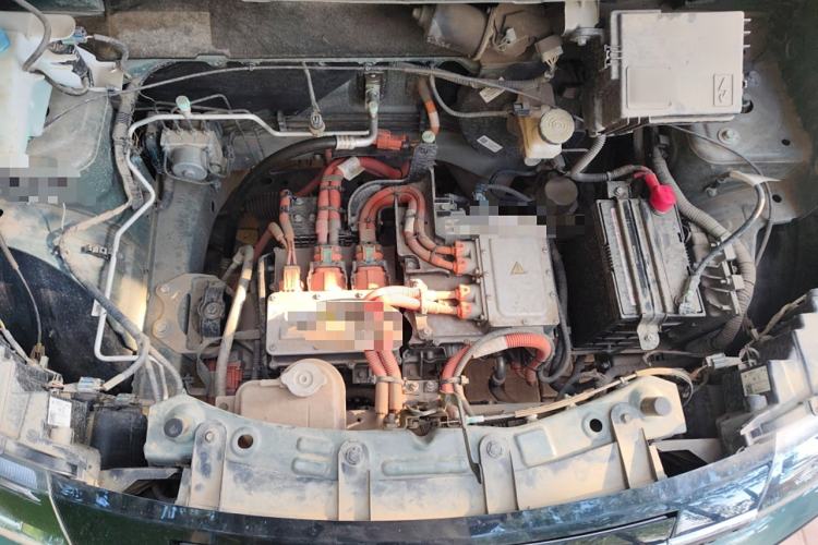 Used Dongfeng NAMMI BOX 2022 Champion Edition Light Wind Version 201KM Standard Model Engine Bay