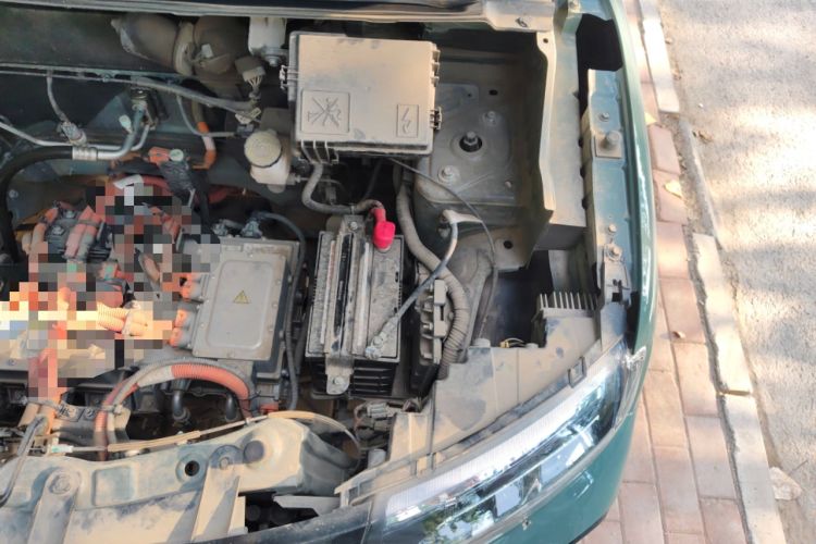 Used Dongfeng NAMMI BOX 2022 Champion Edition Light Wind Version 201KM Standard Model Engine Bay Left