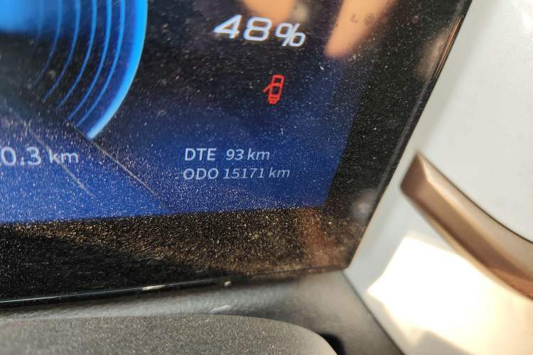 Used Dongfeng NAMMI BOX 2022 Champion Edition Light Wind Version 201KM Standard Model Odometer Close Up