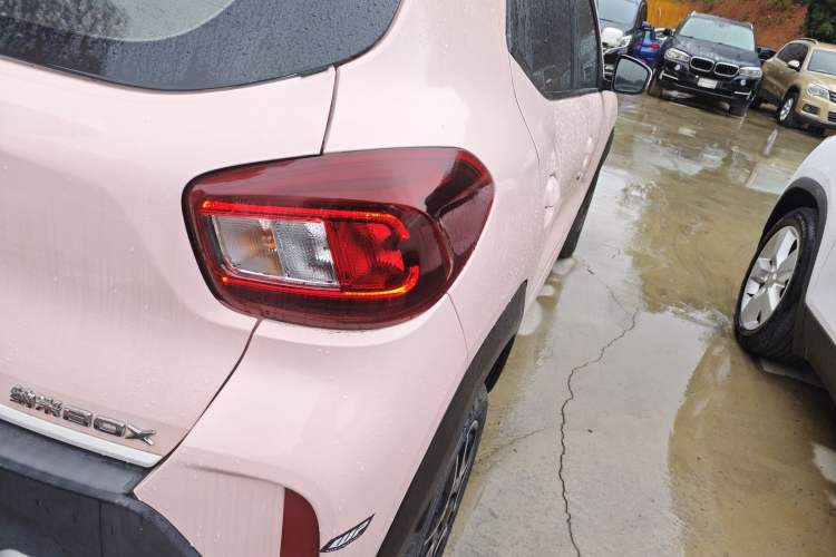 Used Dongfeng NAMMI BOX 2022 Chasing Wind Edition 331 km Standard Model Right Rear Taillight