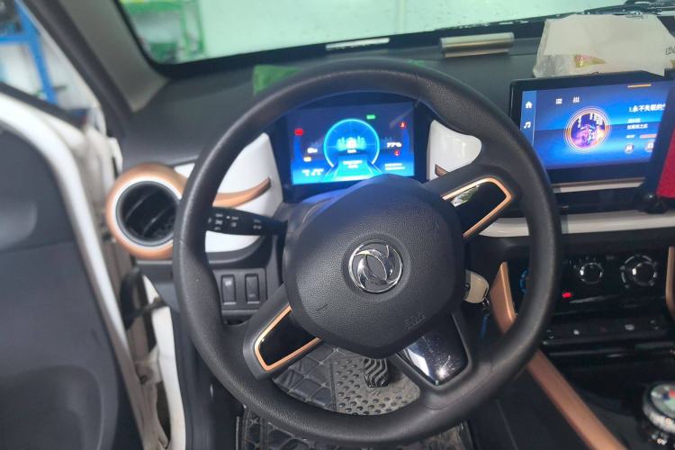 Used Dongfeng NAMMI BOX 2022 Chasing Wind Edition 331KM Advanced Model Steering Wheel