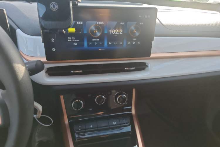 Used Dongfeng NAMMI BOX 2022 Chasing Wind Edition 331KM Advanced Model Audio And AC Panel