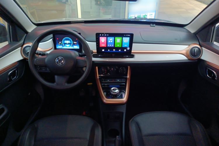 Used Dongfeng NAMMI BOX 2022 Chasing Wind Edition 331 km Standard Model Center Console
