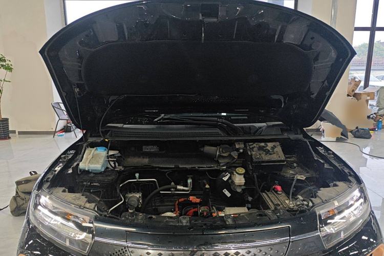 Used Dongfeng NAMMI BOX 2022 Light Wind Edition 201KM Lightning Model Engine Bay