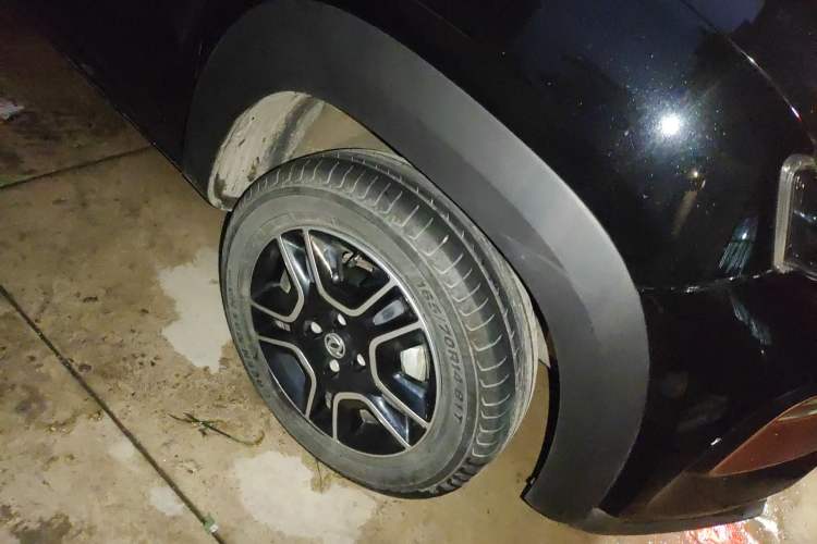 Used Dongfeng NAMMI BOX 2022 Chasing Wind Edition 331 km Standard Model Exterior 7