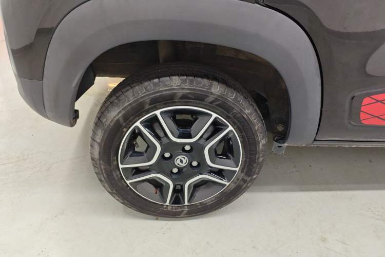Used Dongfeng NAMMI BOX 2022 Chasing Wind Edition 331 km Standard Model Exterior 8