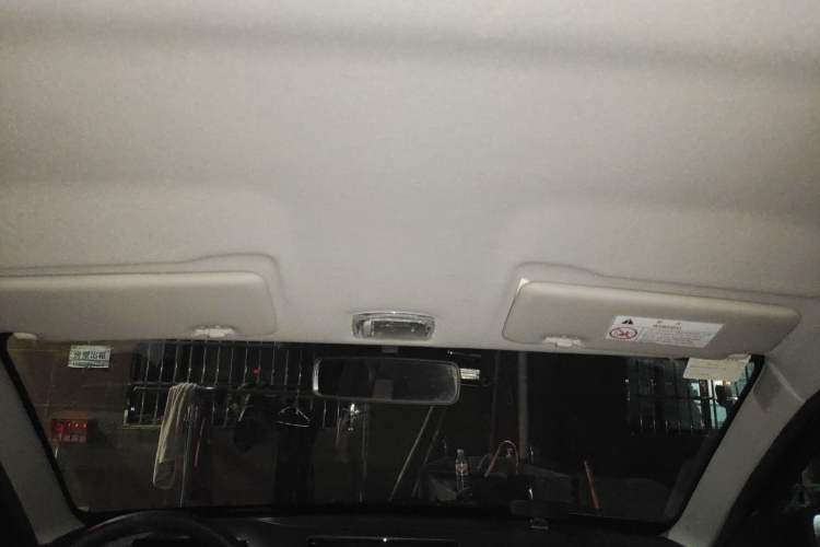 Used Dongfeng NAMMI BOX 2022 Chasing Wind Edition 331 km Standard Model Headliner