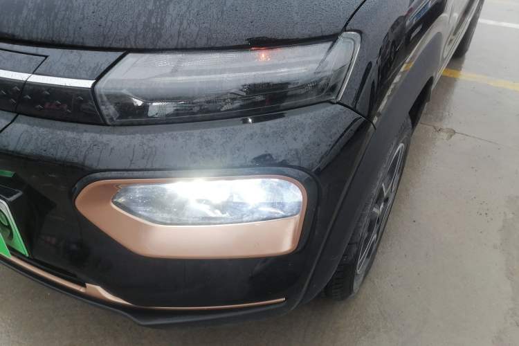 Used Dongfeng NAMMI BOX 2022 Chasing Wind Edition 331 km Standard Model Left Front Headlight