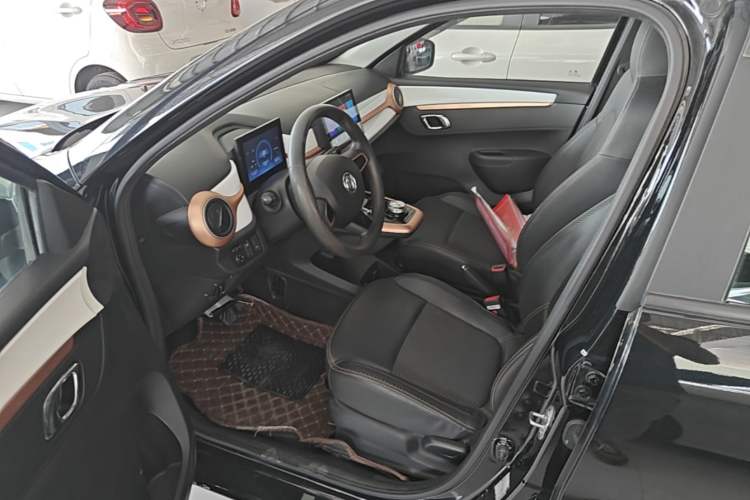 Used Dongfeng NAMMI BOX 2022 Chasing Wind Edition 331KM Advanced Model Left Front Seat