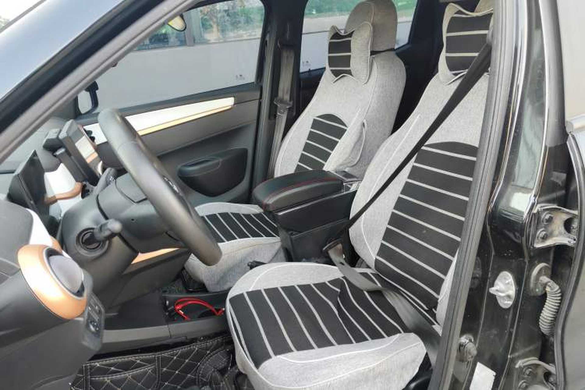 Used Dongfeng NAMMI BOX 2022 Chasing Wind Edition 331 km Standard Model Left Front Seat