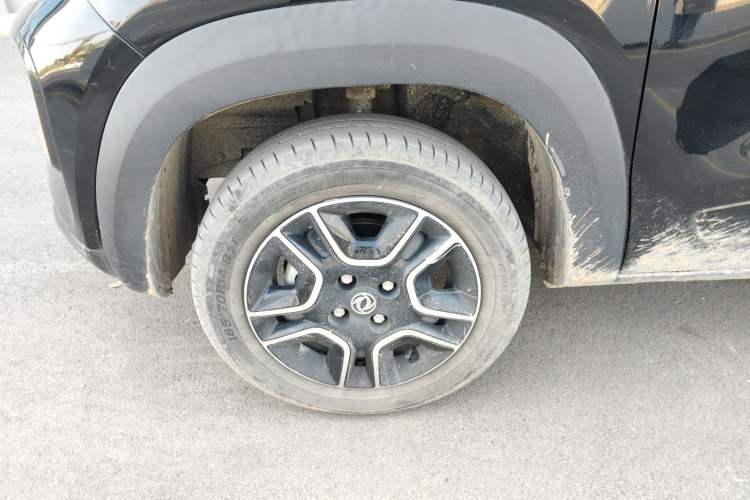 Used Dongfeng NAMMI BOX 2022 Chasing Wind Edition 331 km Standard Model Left Front Wheel Hub